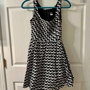 Dachshund Doxie Dog Print Fit & Flare Dress w/ Tulle Lining - M - Retrolicious